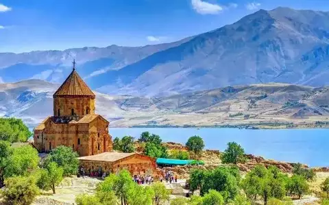 UÇAKLI VAN DOĞUBEYAZIT TURU (3 GÜN 2 GECE)